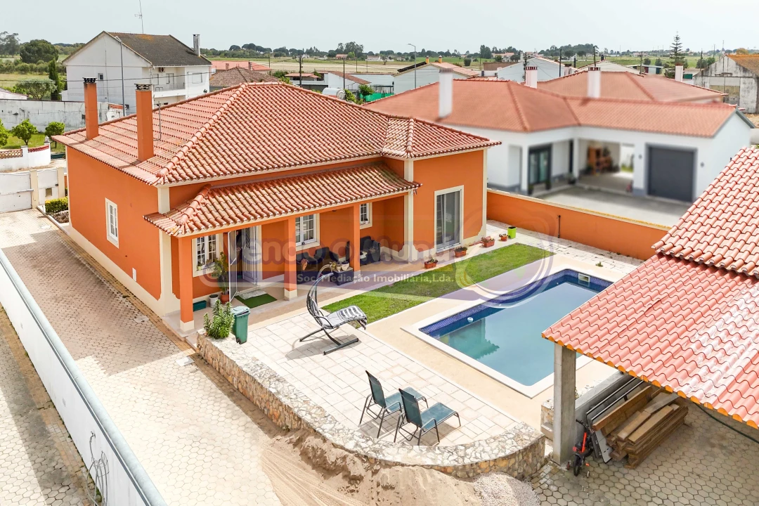 Moradia T3 para Venda em Salvaterra de Magos e Foros de Salvaterra Foto 3