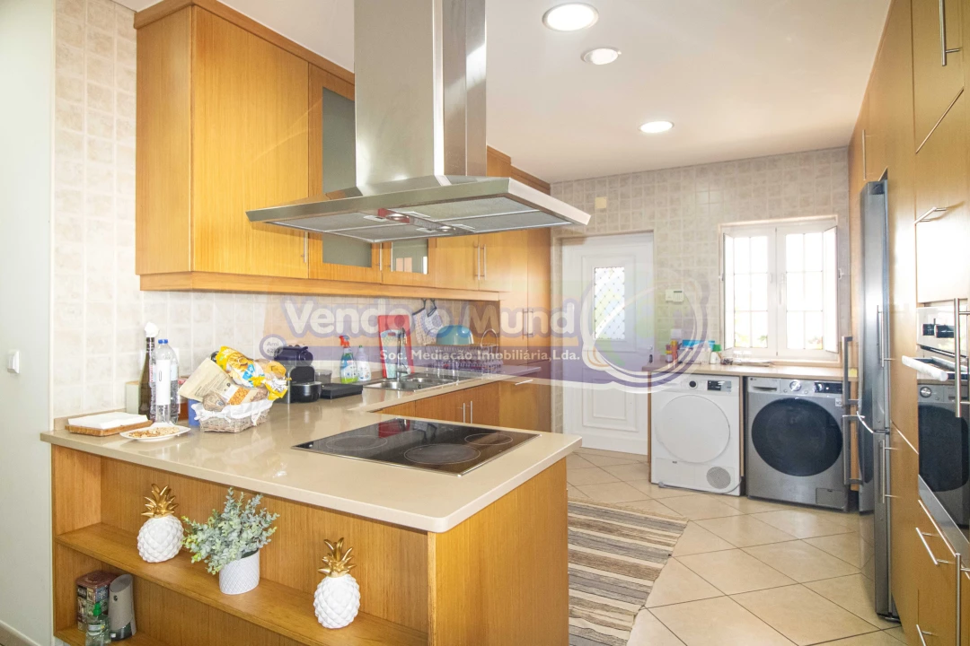 Moradia T3 para Venda em Salvaterra de Magos e Foros de Salvaterra Foto 9