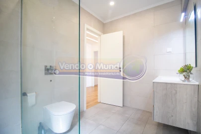 Apartamento T3 para Venda em Algueirão-Mem Martins