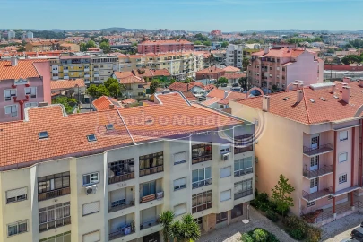 Apartamento T3 para Venda em Algueirão-Mem Martins