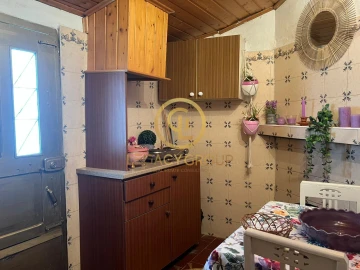 Moradia T1 para Venda em Aldeia dos Fernandes