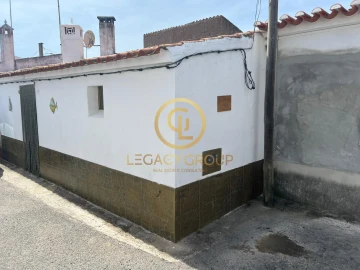 Moradia T1 para Venda em Aldeia dos Fernandes