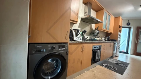 Apartamento T2 para Venda em Vila Verde e Barbudo