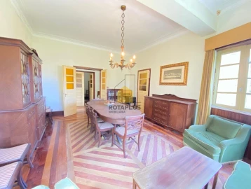 Moradia T7 para Venda em Campanhã