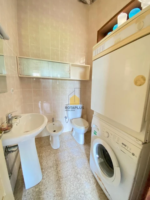 Moradia T7 para Venda em Campanhã