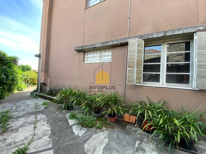 Moradia T7 para Venda em Campanhã Foto 4