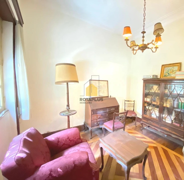 Moradia T7 para Venda em Campanhã Foto 20