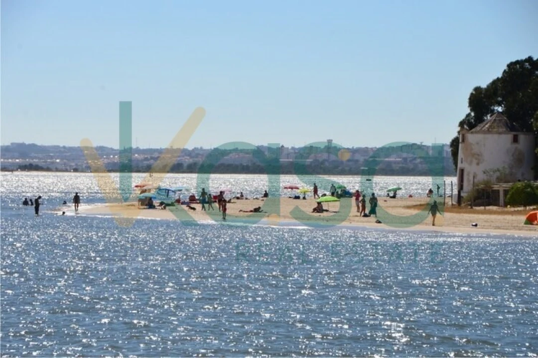 Apartamento T2 para Venda em Barreiro e Lavradio Foto 26