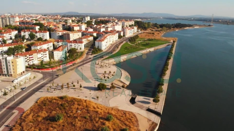 Moradia T1 para Venda em Barreiro e Lavradio