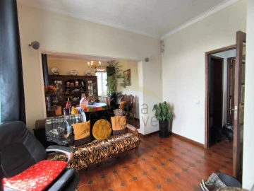 Moradia T4 para Venda em Perre