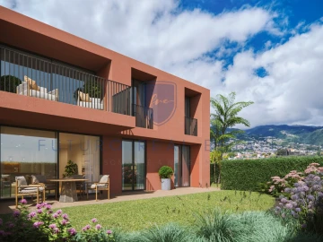 Moradia T2 para Venda em Funchal (São Pedro)