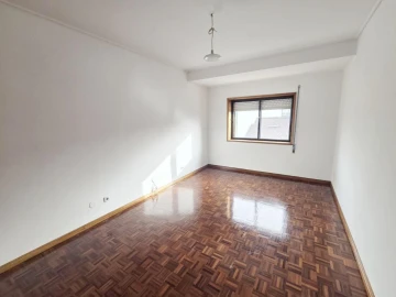 Apartamento T3 para Venda em Águeda e Borralha