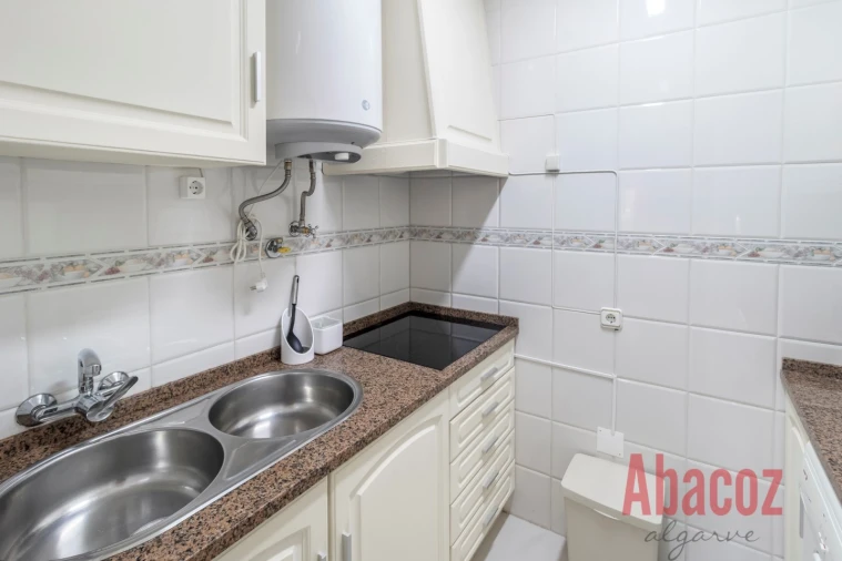 Apartamento T1 para Venda em Armação de Pera Foto 7