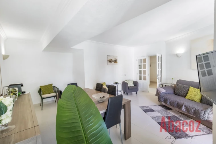 Apartamento T1 para Venda em Armação de Pera Foto 5