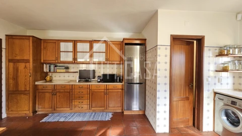 Moradia T3 para Venda em Venda do Pinheiro e Santo Estêvão das Galés