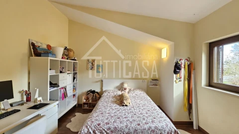 Moradia T3 para Venda em Venda do Pinheiro e Santo Estêvão das Galés