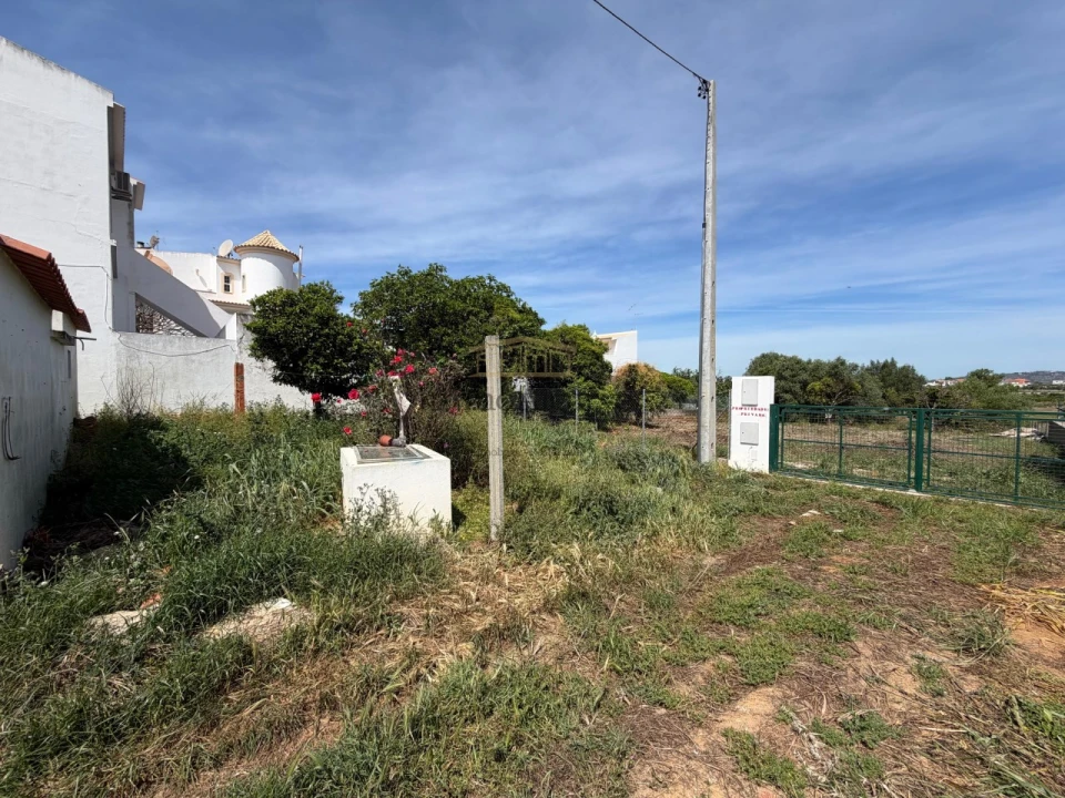 Moradia T2 para Venda em Albufeira e Olhos de Água Foto 13