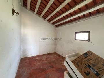 Moradia T2 para Venda em Albufeira e Olhos de Água