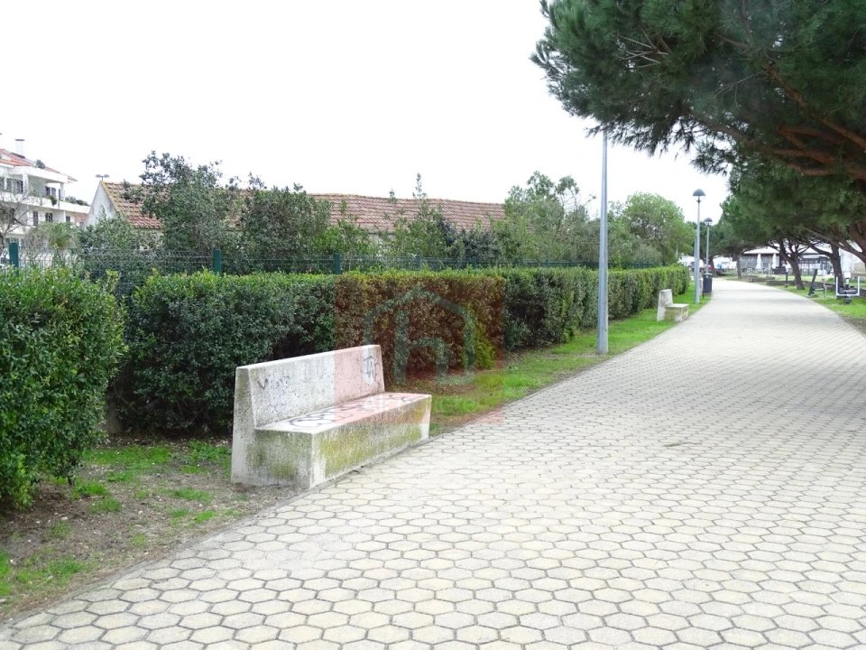 Quinta T1 para Venda em Alcochete Foto 21