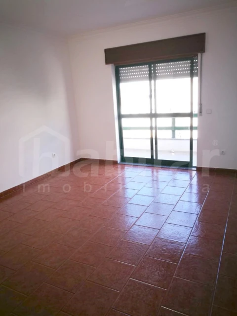 Apartamento T3 para Venda em Benavente