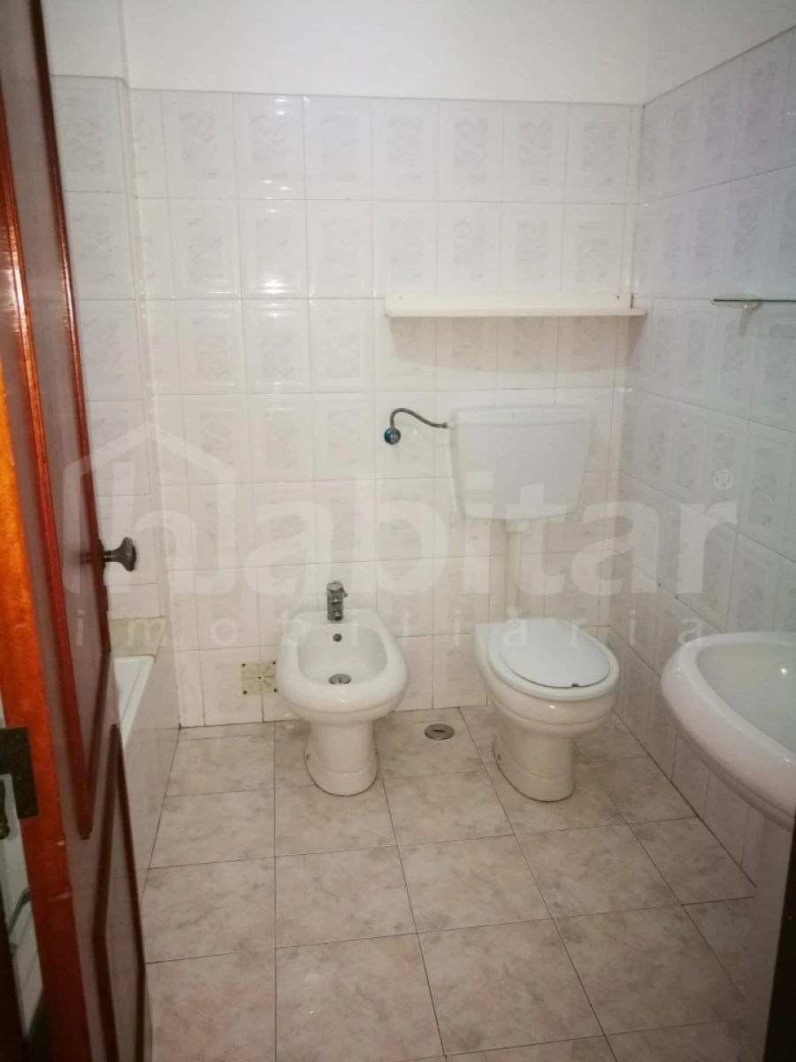 Apartamento T3 para Venda em Benavente Foto 8