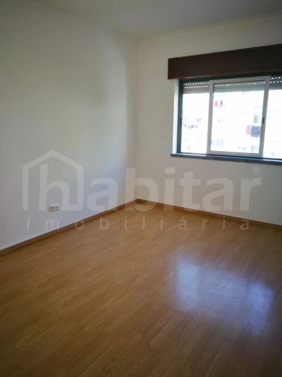 Apartamento T3 para Venda em Benavente Foto 19