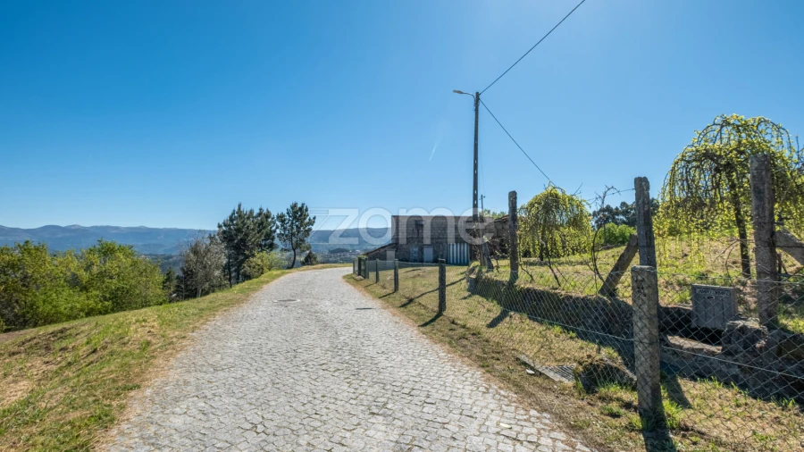 Quinta T3 para Venda em Louredo