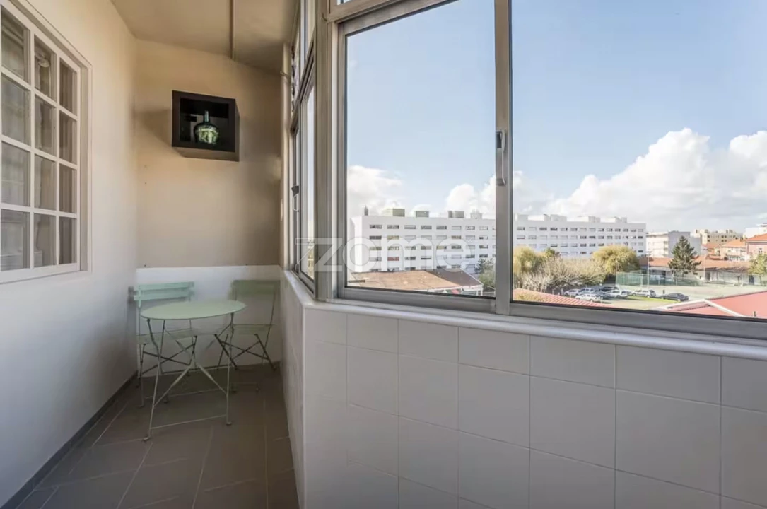 Apartamento T3 para Venda em Ramalde Foto 9