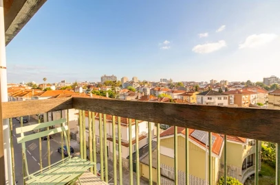 Apartamento T3 para Venda em Ramalde