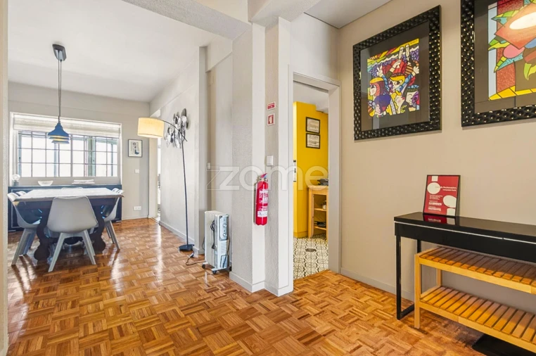 Apartamento T3 para Venda em Ramalde Foto 7