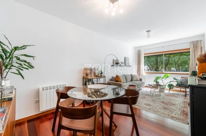 Apartamento T2 para Venda em Campanhã