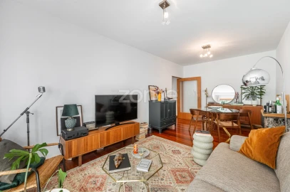 Apartamento T2 para Venda em Campanhã