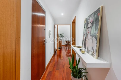 Apartamento T2 para Venda em Campanhã