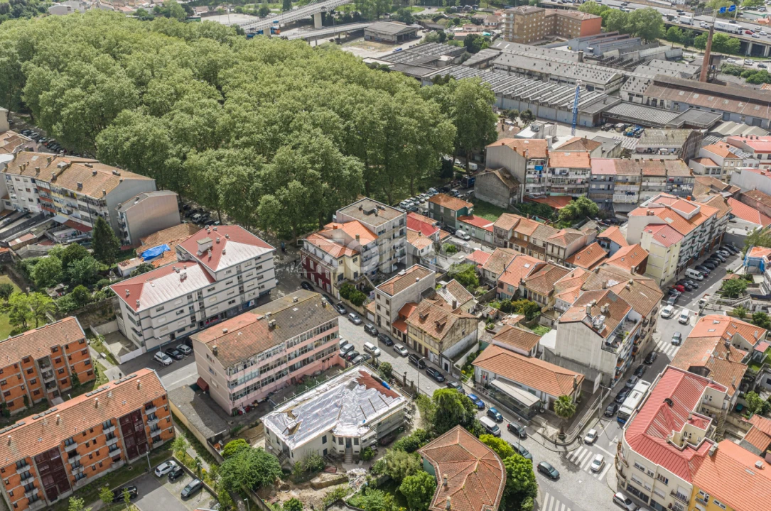 Apartamento T2 para Venda em Campanhã Foto 26