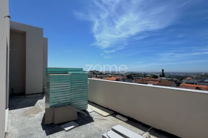 Apartamento T4 para Venda em Rio Tinto
