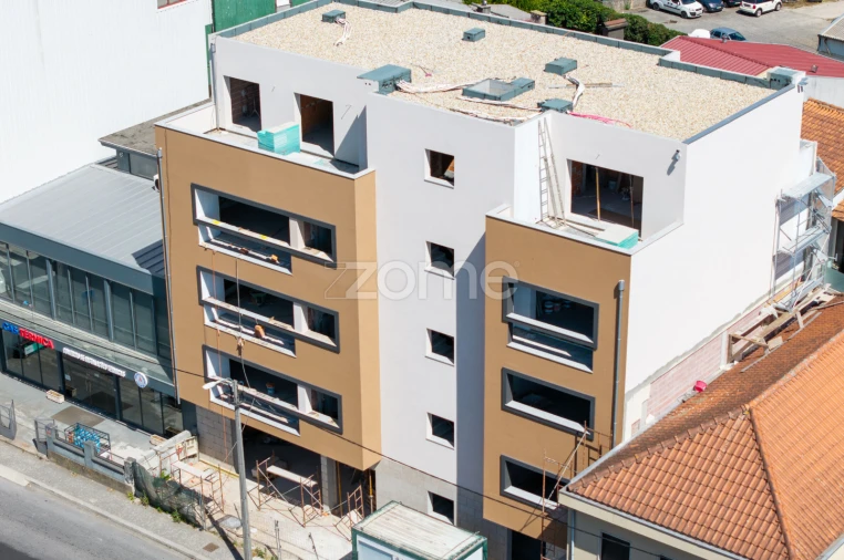 Apartamento T4 para Venda em Rio Tinto Foto 16