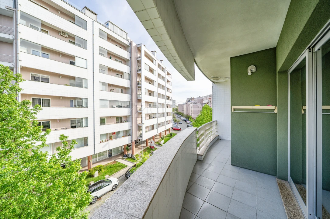 Apartamento T2 para Venda em Ferreiros e Gondizalves Foto 15