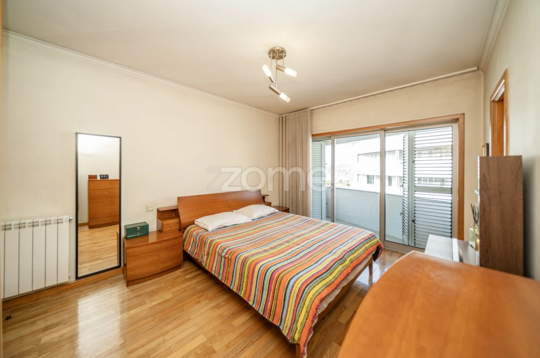 Apartamento T2 para Venda em Ferreiros e Gondizalves Foto 25