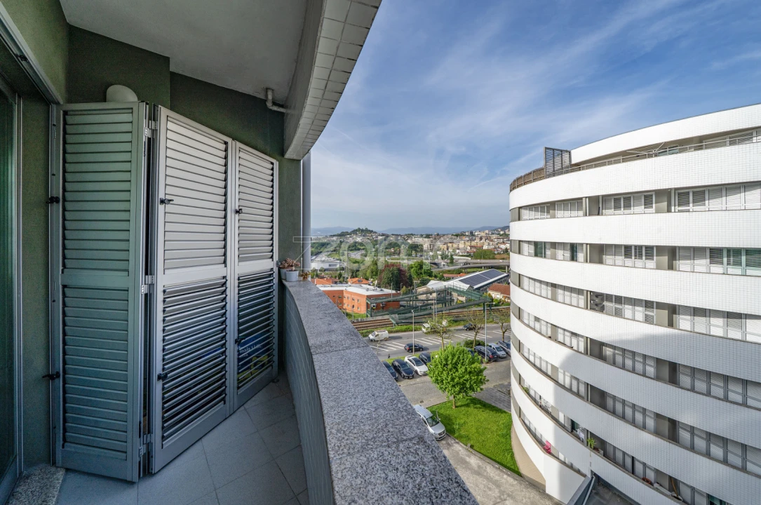Apartamento T2 para Venda em Ferreiros e Gondizalves Foto 27