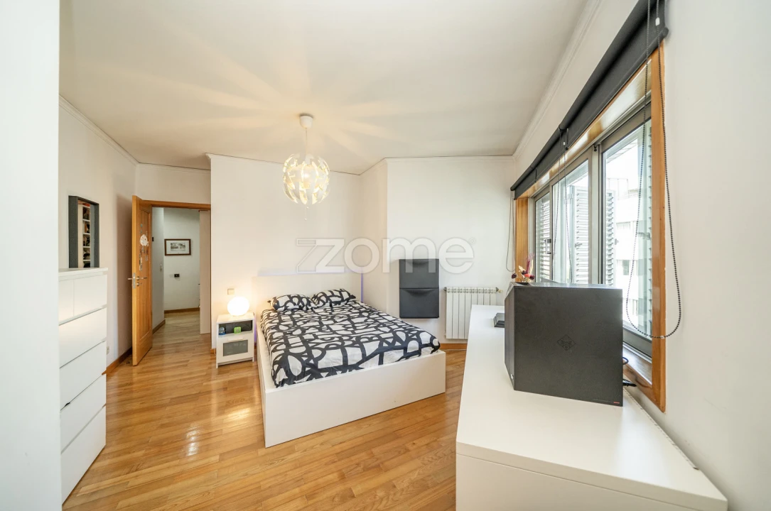Apartamento T2 para Venda em Ferreiros e Gondizalves Foto 31