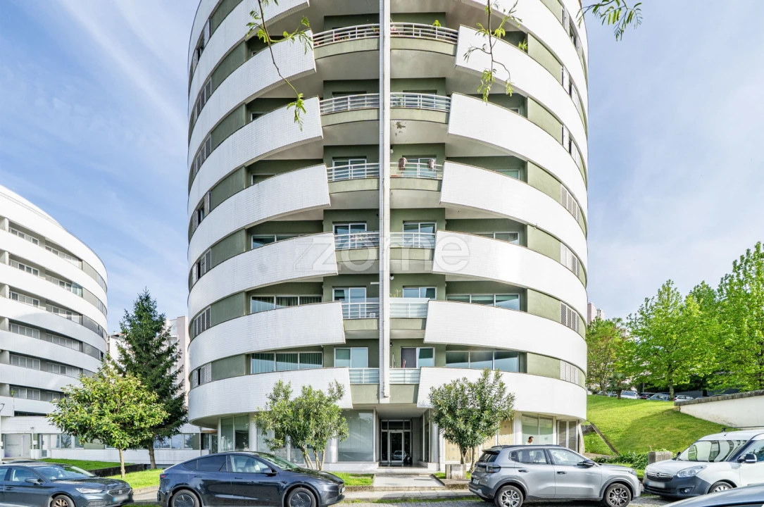 Apartamento T2 para Venda em Ferreiros e Gondizalves Foto 6