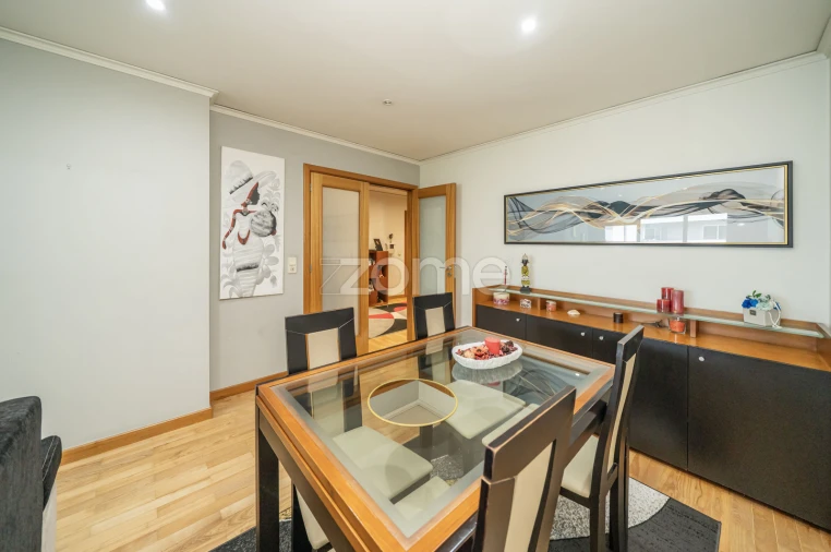 Apartamento T2 para Venda em Ferreiros e Gondizalves Foto 11