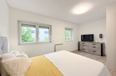 Apartamento T3 para Venda em Vila Nova de Famalicão e Calendário