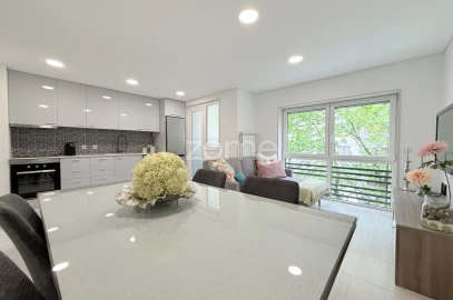 Apartamento T3 para Venda em Vila Nova de Famalicão e Calendário