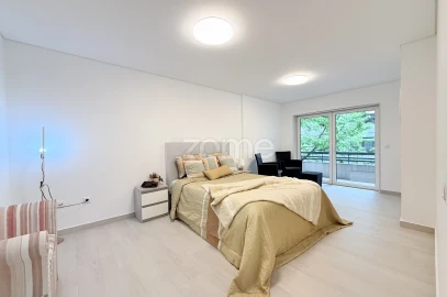 Apartamento T3 para Venda em Vila Nova de Famalicão e Calendário