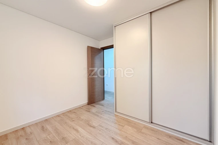 Apartamento T3 para Venda em Vila Nova de Famalicão e Calendário Foto 19