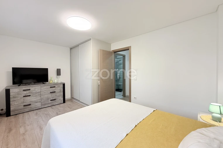 Apartamento T3 para Venda em Vila Nova de Famalicão e Calendário Foto 13