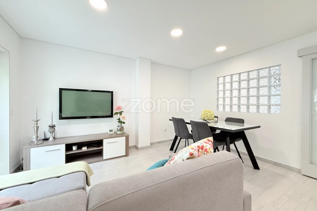 Apartamento T3 para Venda em Vila Nova de Famalicão e Calendário Foto 3