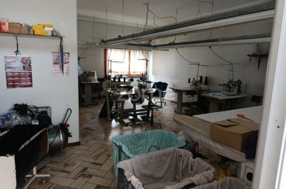 Prédio para Venda em Barcelos, V.Boa, V.Frescainha