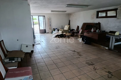 Prédio para Venda em Barcelos, V.Boa, V.Frescainha